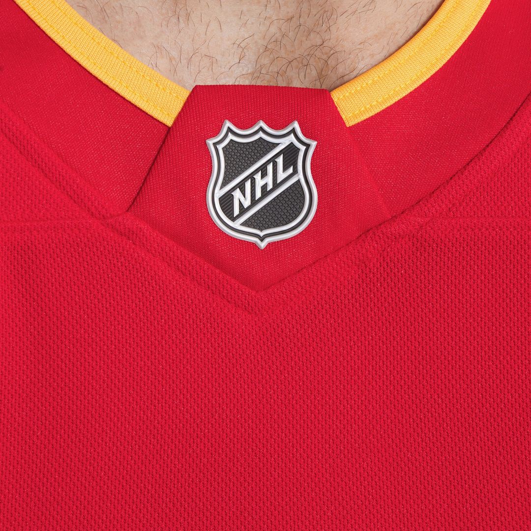Calgary Flames Fanatics Away Premium Jersey - White