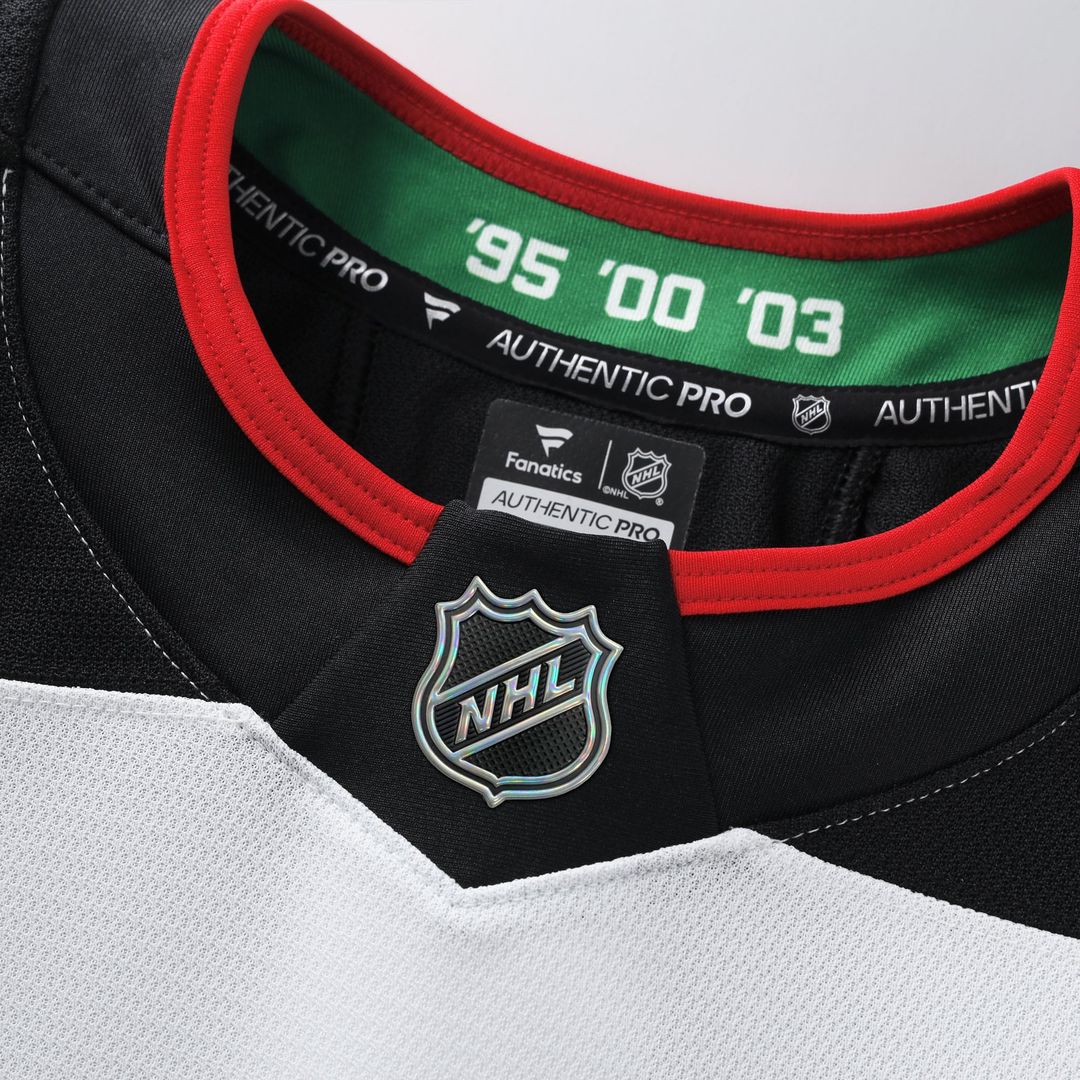 New Jersey Devils Fanatics Alternate Authentic Pro Jersey - Black