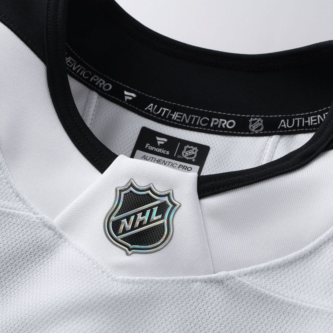 Los Angeles Kings Fanatics Away Authentic Pro Jersey - White